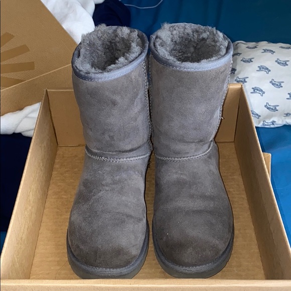 Short Uggs - Picture 3 of 6